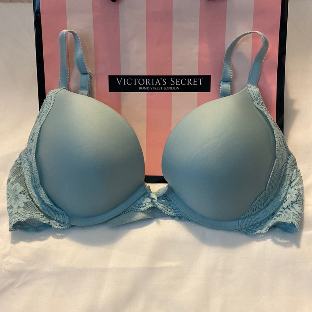 Victoria’s Secret Dream Angels Push-Up Bra
